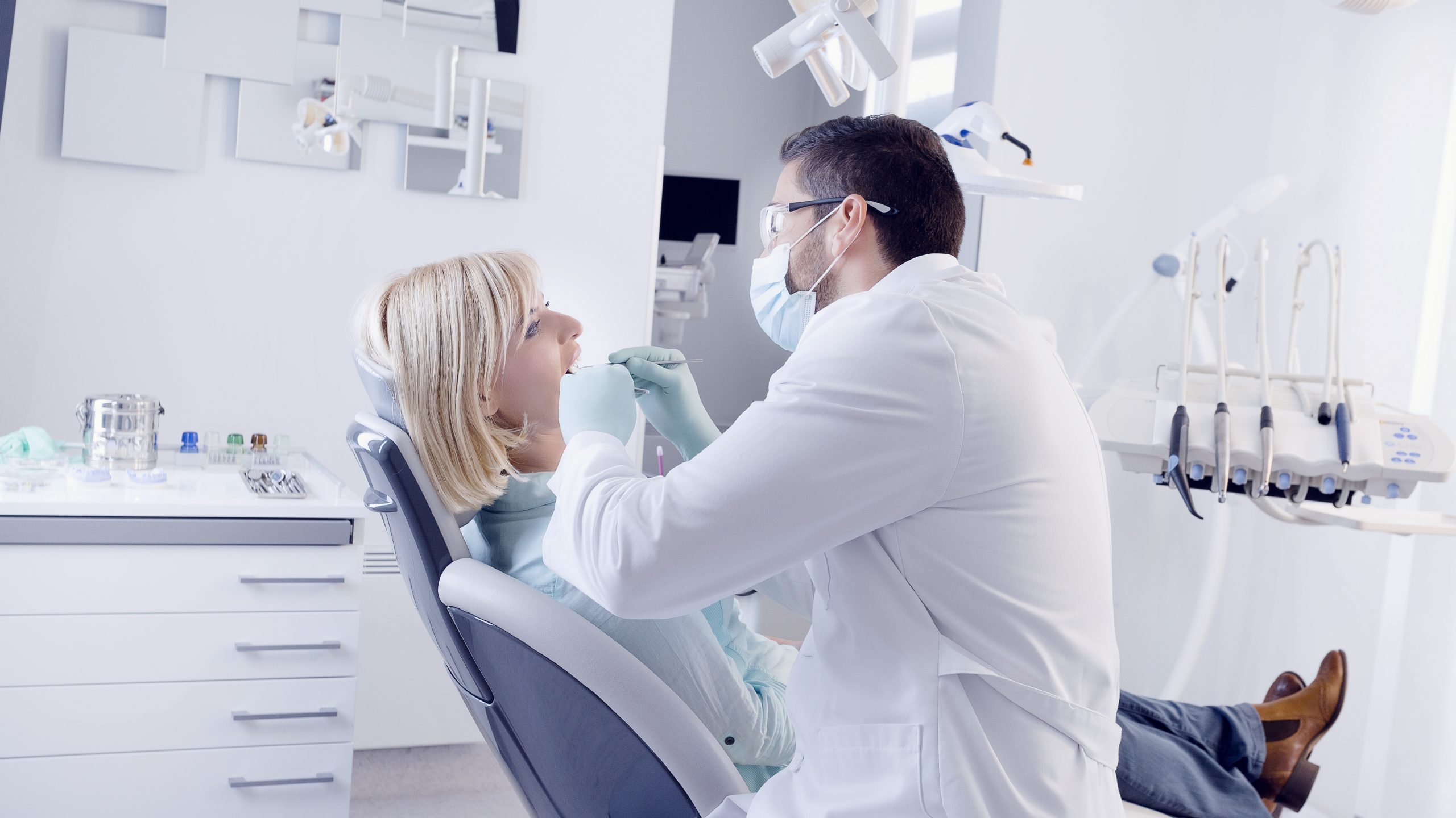 Dentist in Edna, TX